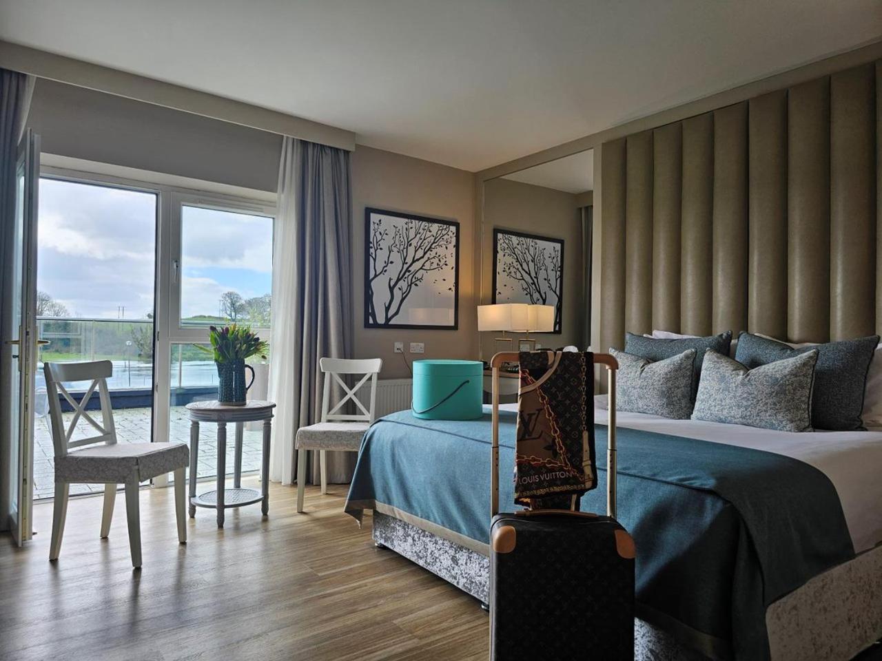 בלינסלו Moycarn Lodge & Marina מראה חיצוני תמונה